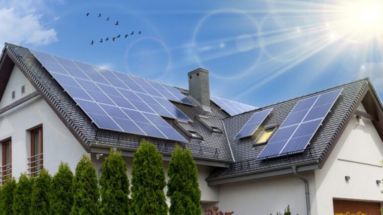 instalacja fotowoltaiczna w domu