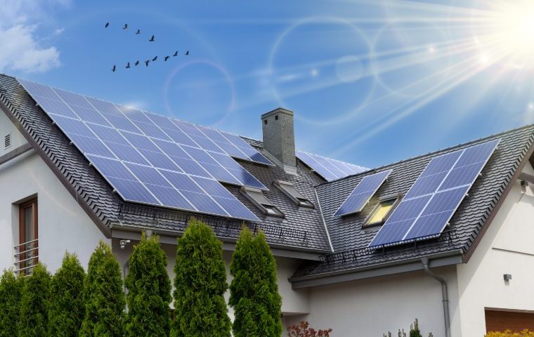 instalacja fotowoltaiczna w domu