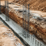 Płyta fundamentowa a tradycyjne fundamenty – co wybrać?