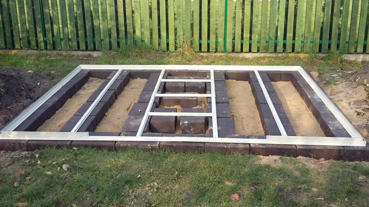 fundament domek narzędziowy