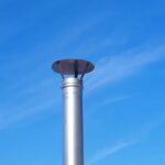 Komin zewnętrzny stalowy – montaż, koszty i przepisy